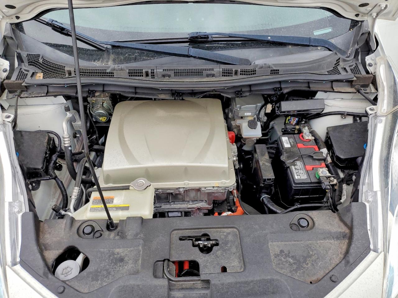 2017 NISSAN LEAF S photo 11