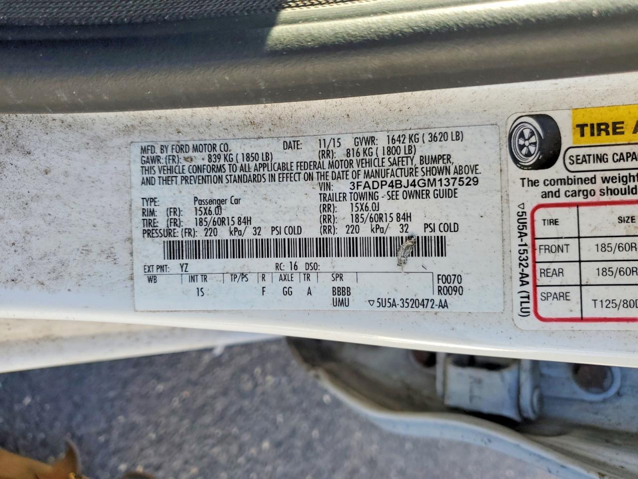 2016 FORD FIESTA SE photo 12