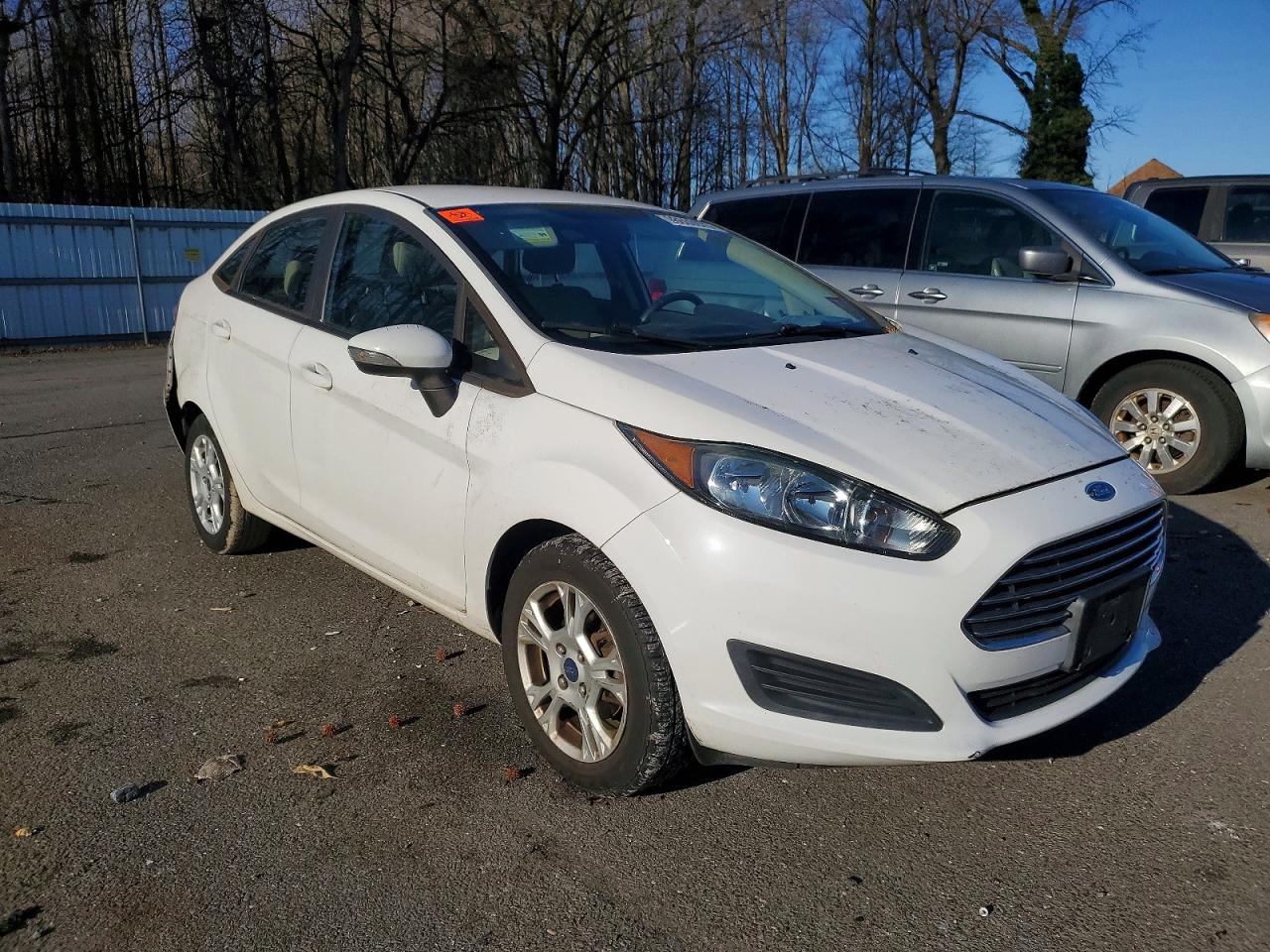 2016 FORD FIESTA SE photo 4