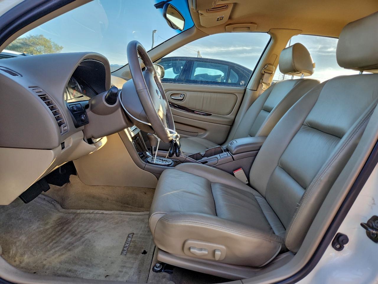 2003 NISSAN MAXIMA GLE photo 7