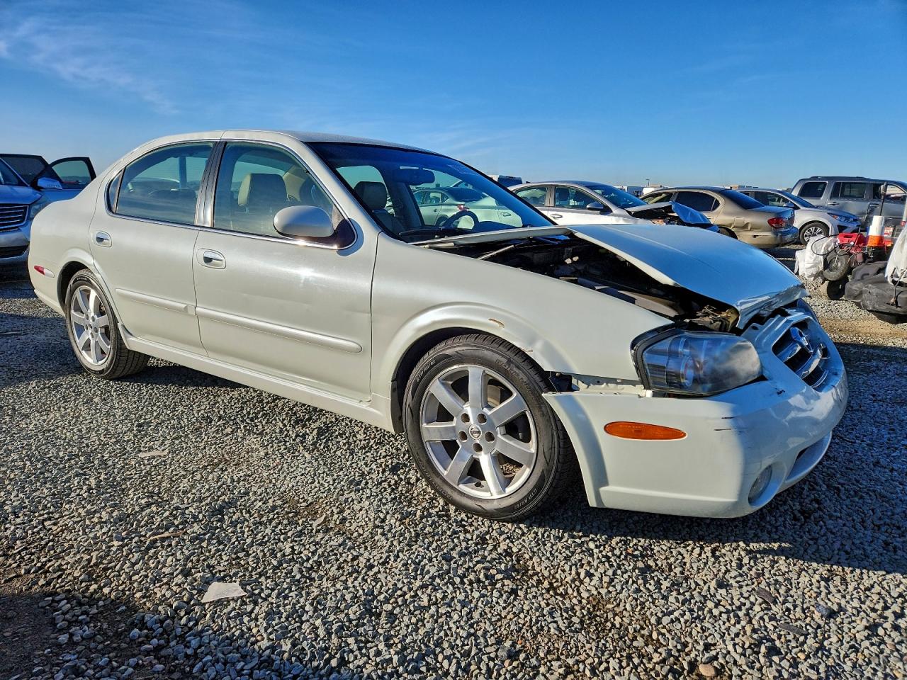 2003 NISSAN MAXIMA GLE photo 4