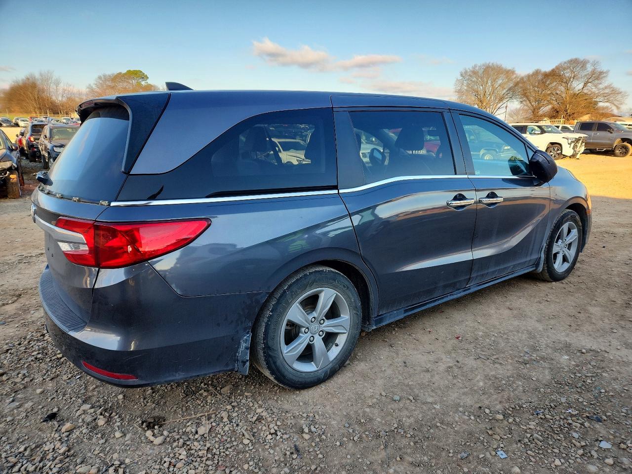 2019 HONDA ODYSSEY EXL photo 3
