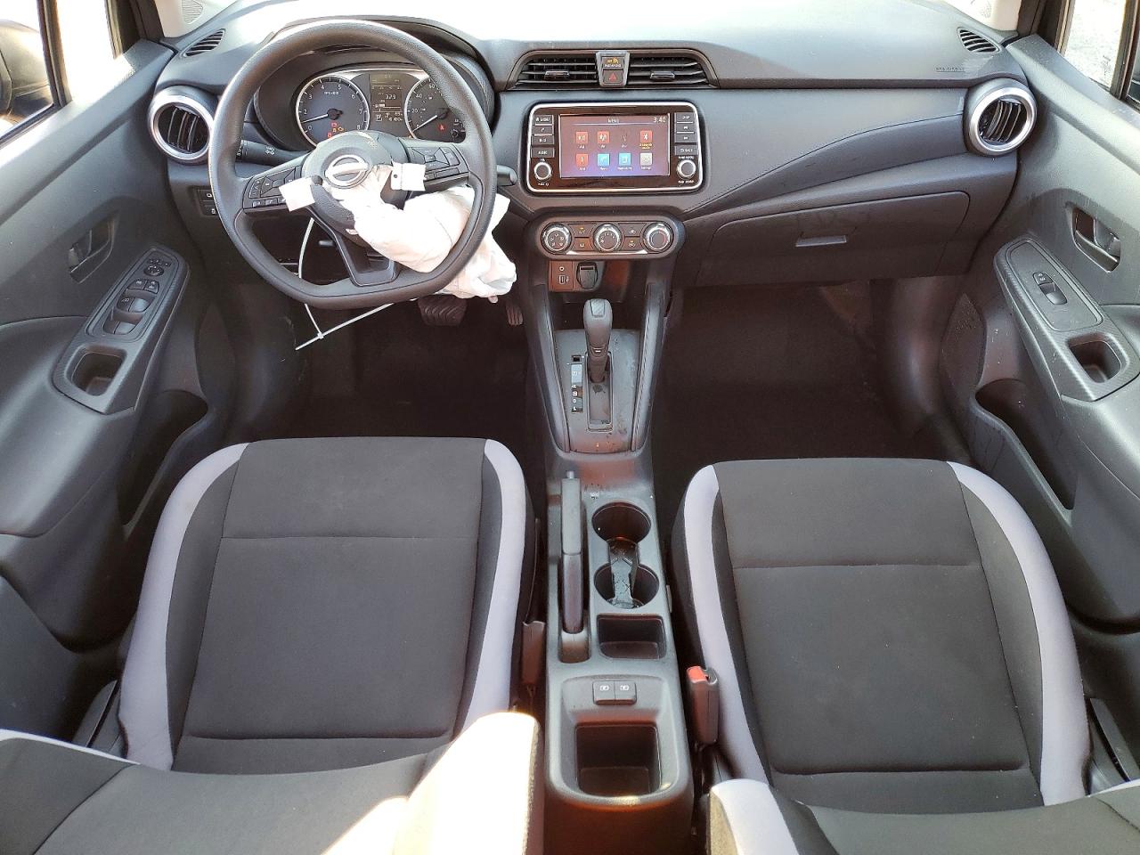 2025 NISSAN VERSA S photo 8