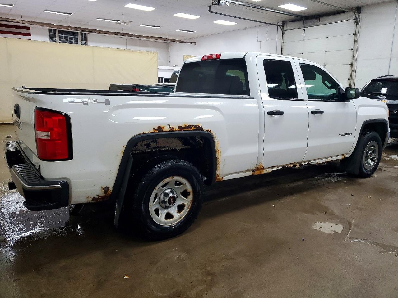 2014 GMC SIERRA K1500 photo 3