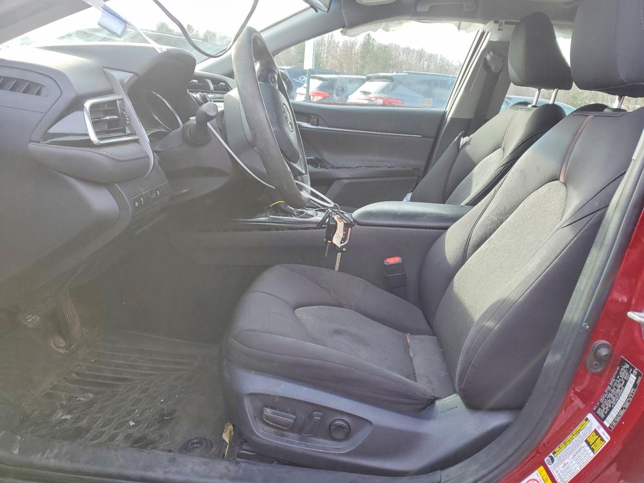 2018 TOYOTA CAMRY L photo 7