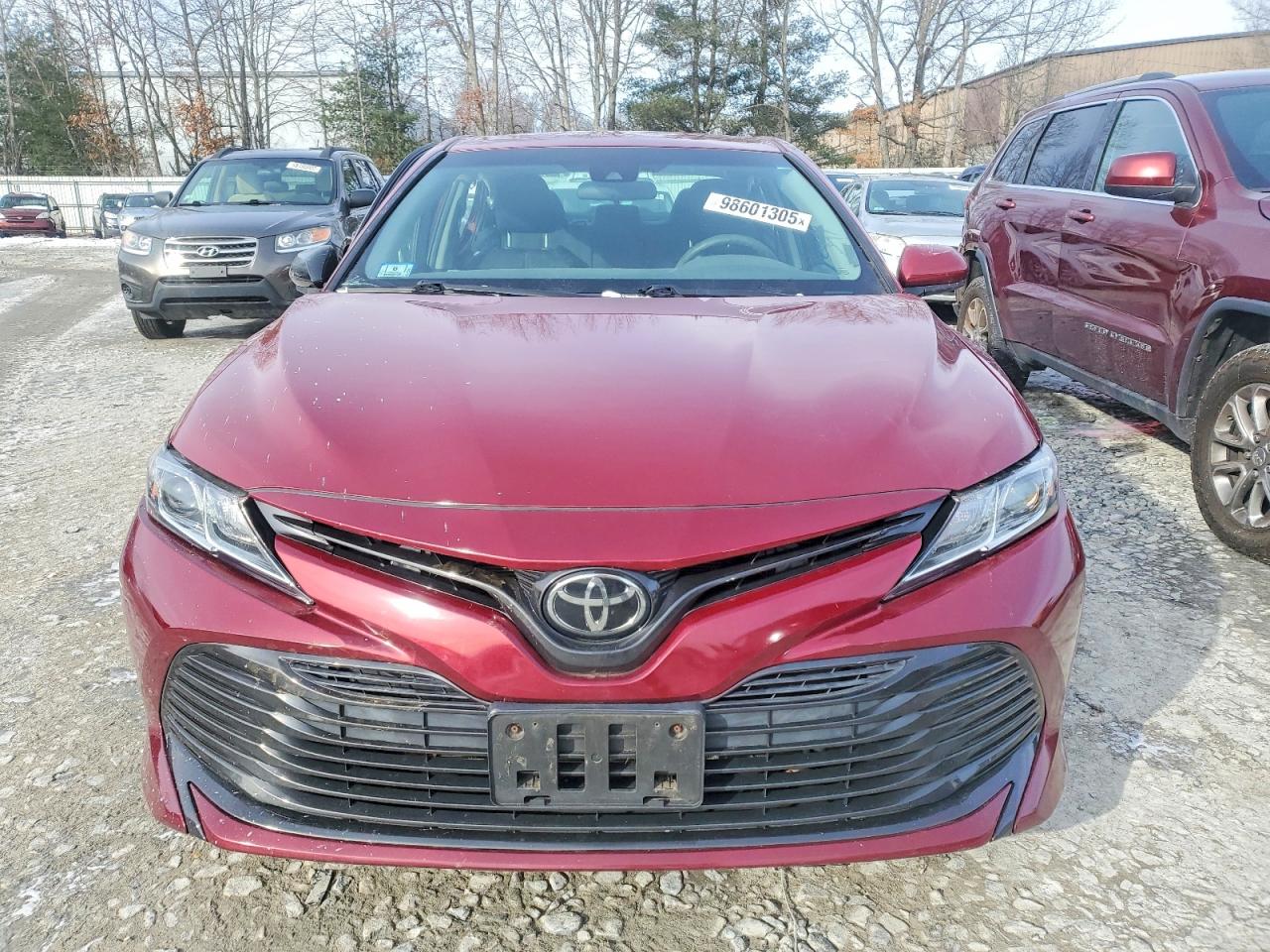 2018 TOYOTA CAMRY L photo 5