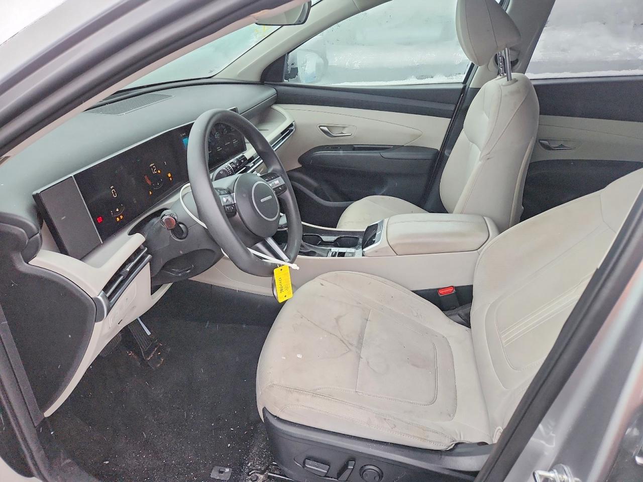 2025 HYUNDAI TUCSON SEL photo 7