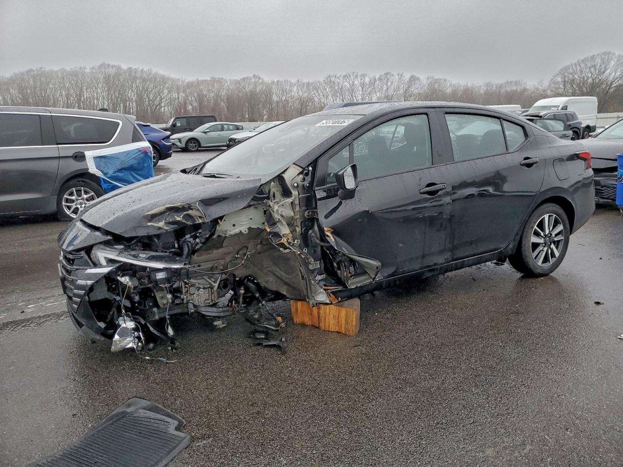 2025 NISSAN VERSA