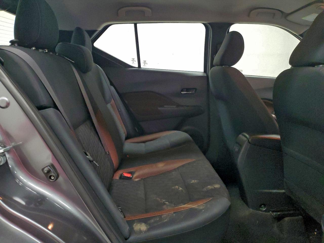 2021 NISSAN KICKS SR photo 10