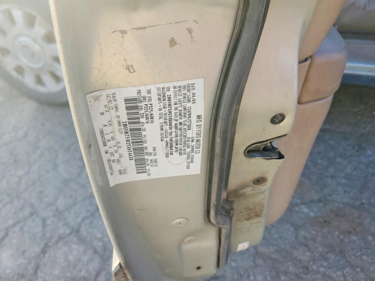2005 MERCURY GRAND MARQUIS LS photo 12