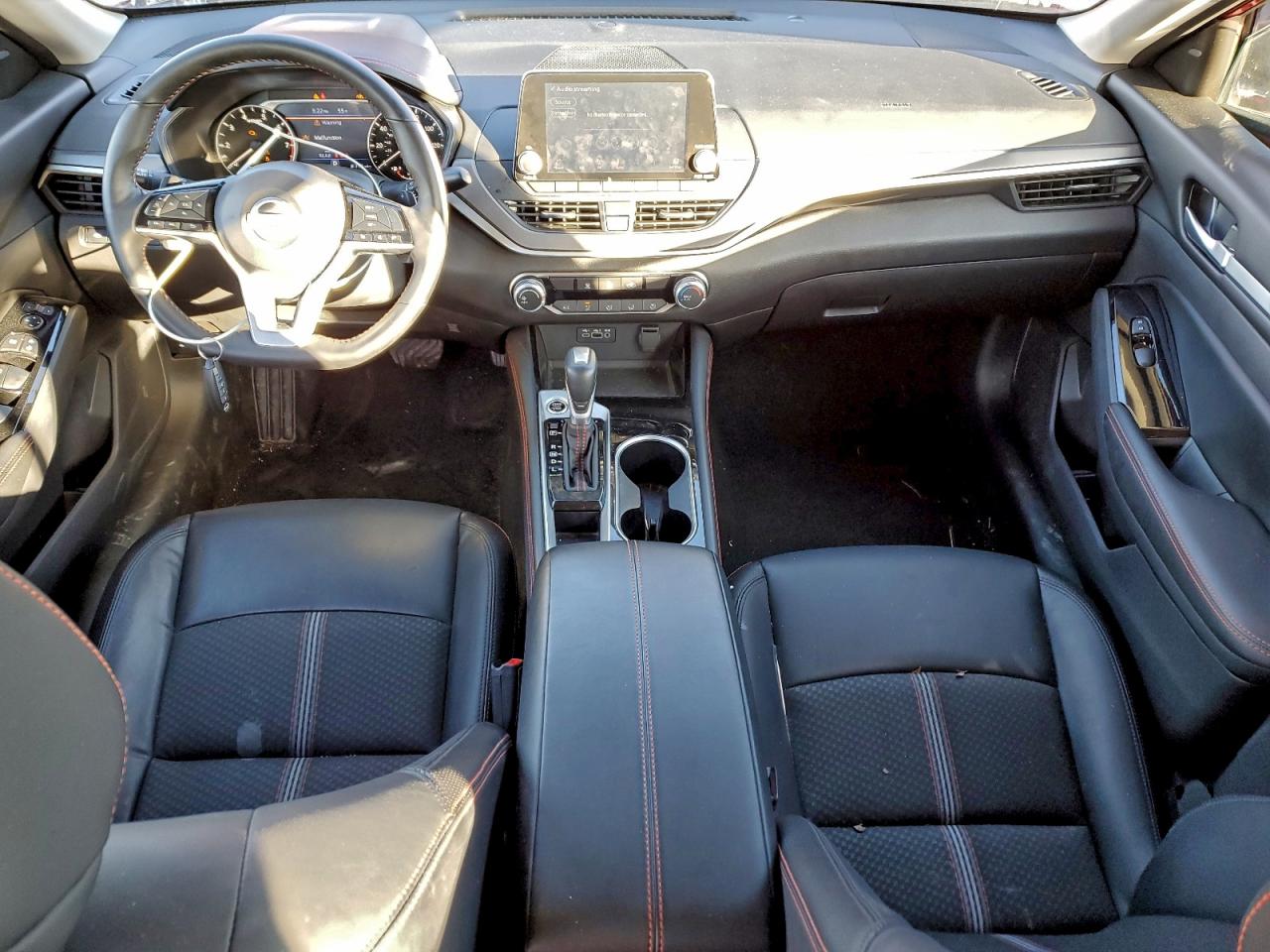 2025 NISSAN ALTIMA SR photo 8