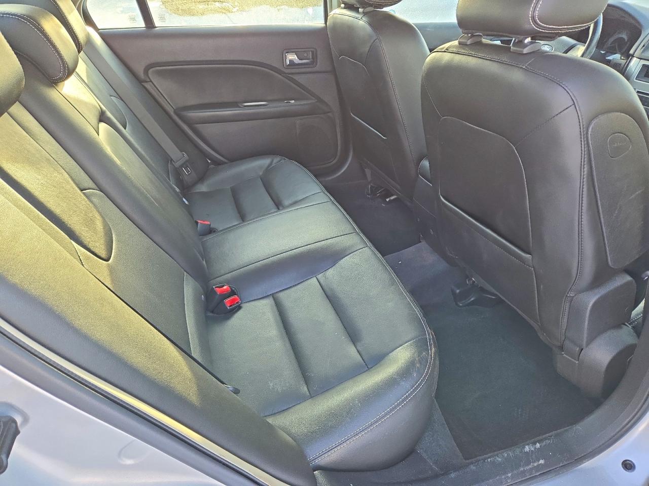 2010 FORD FUSION SEL photo 28