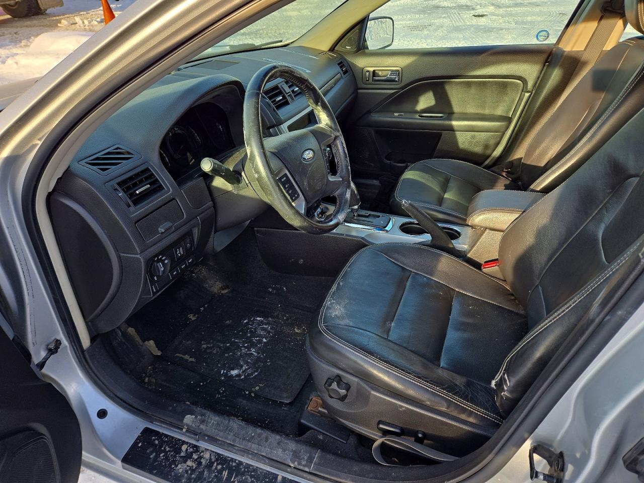 2010 FORD FUSION SEL photo 19