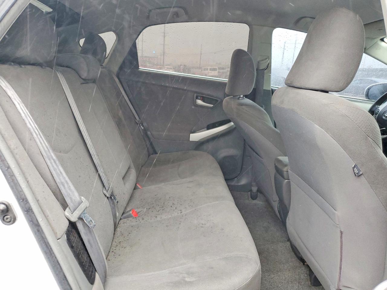 2010 TOYOTA PRIUS photo 10