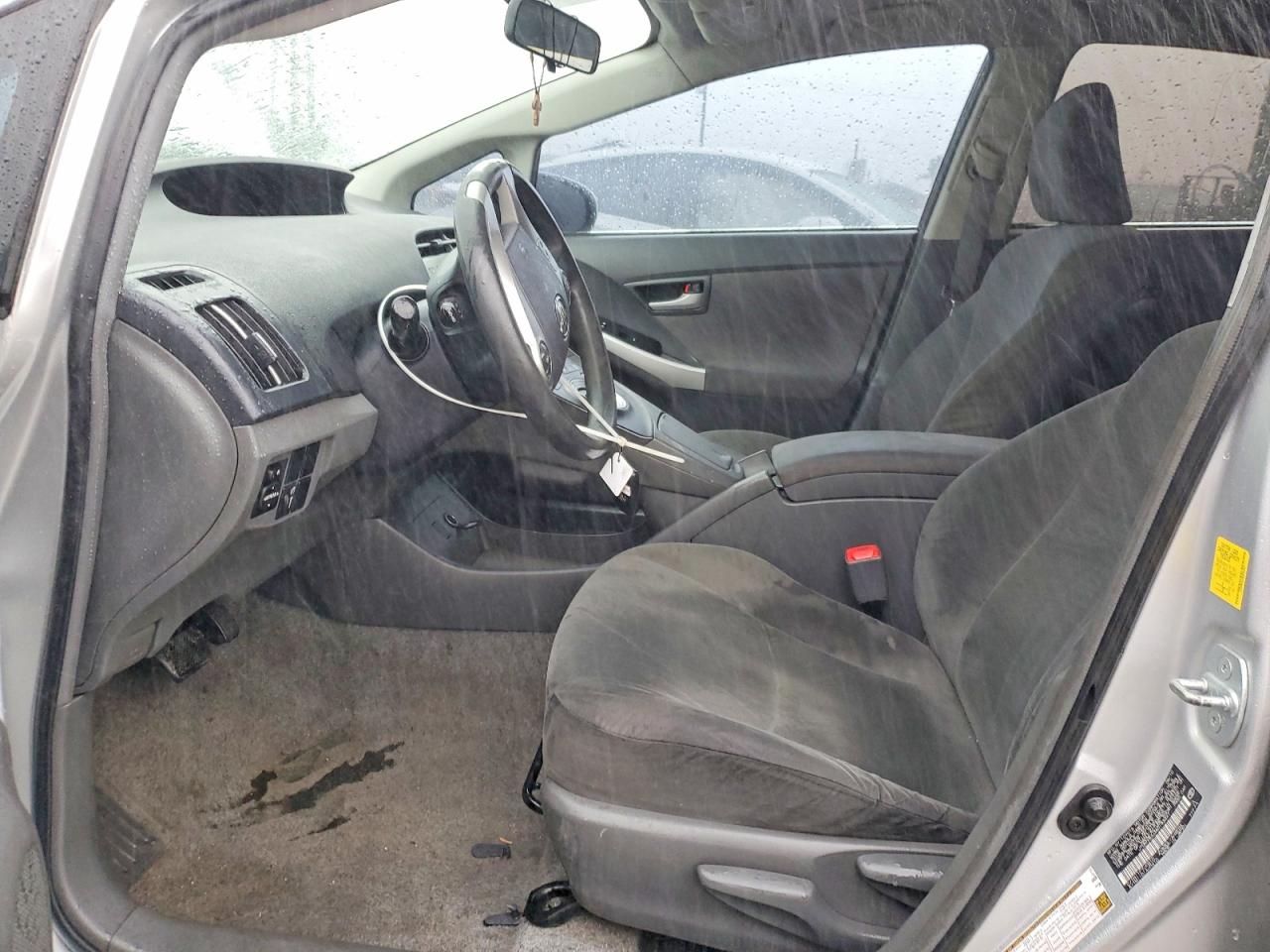 2010 TOYOTA PRIUS photo 7