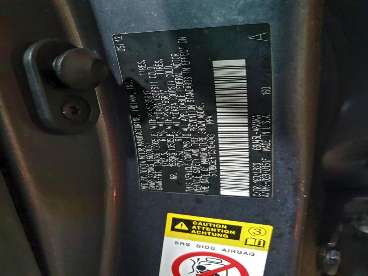2012 TOYOTA HIGHLANDER BASE photo 14
