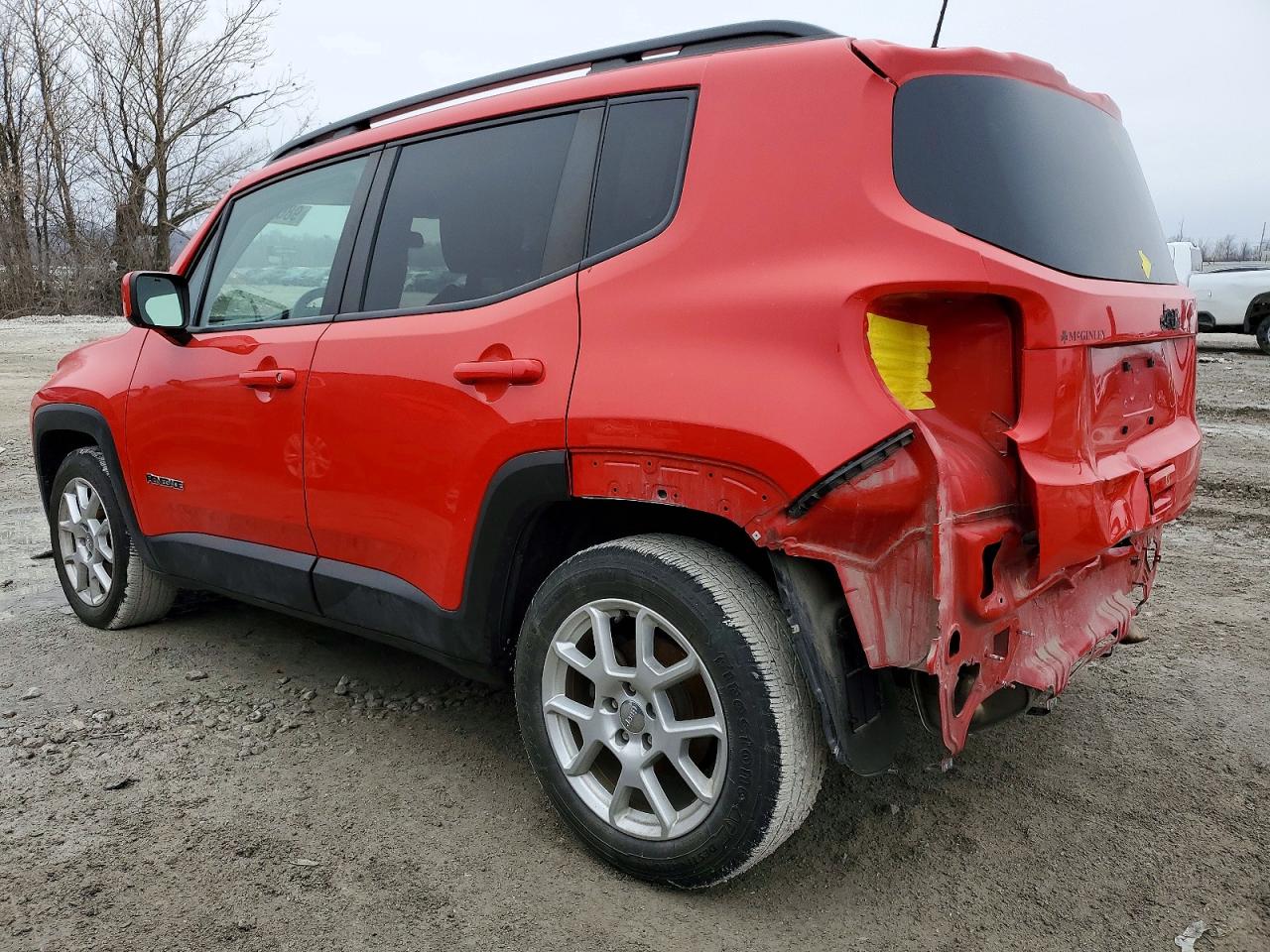 2019 JEEP RENEGADE LATITUDE photo 2