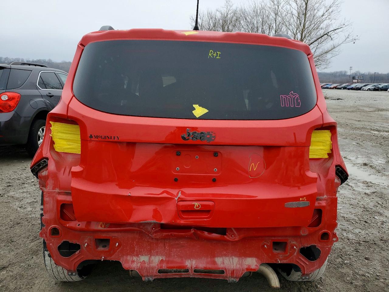 2019 JEEP RENEGADE LATITUDE photo 6