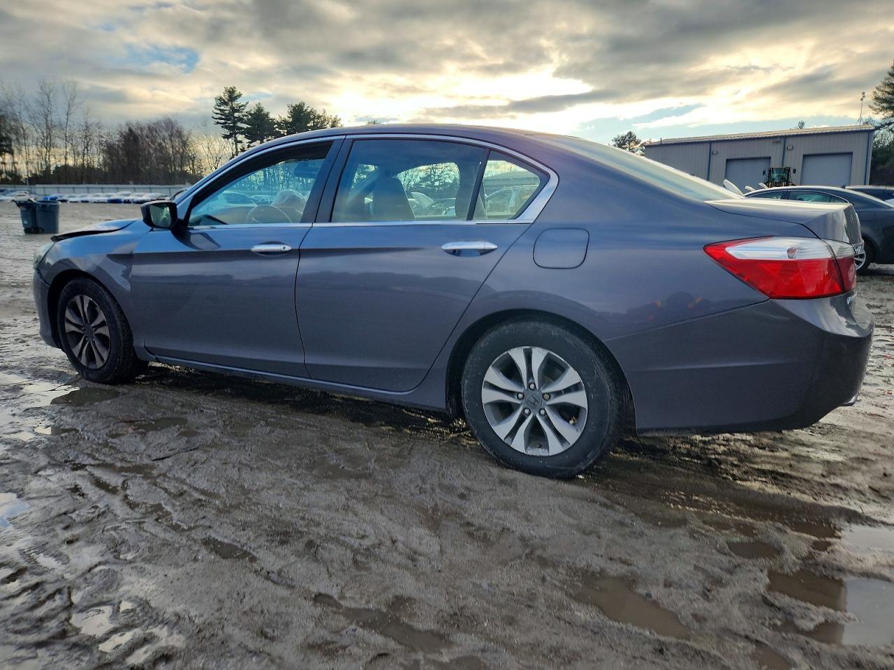 2014 HONDA ACCORD LX photo 2