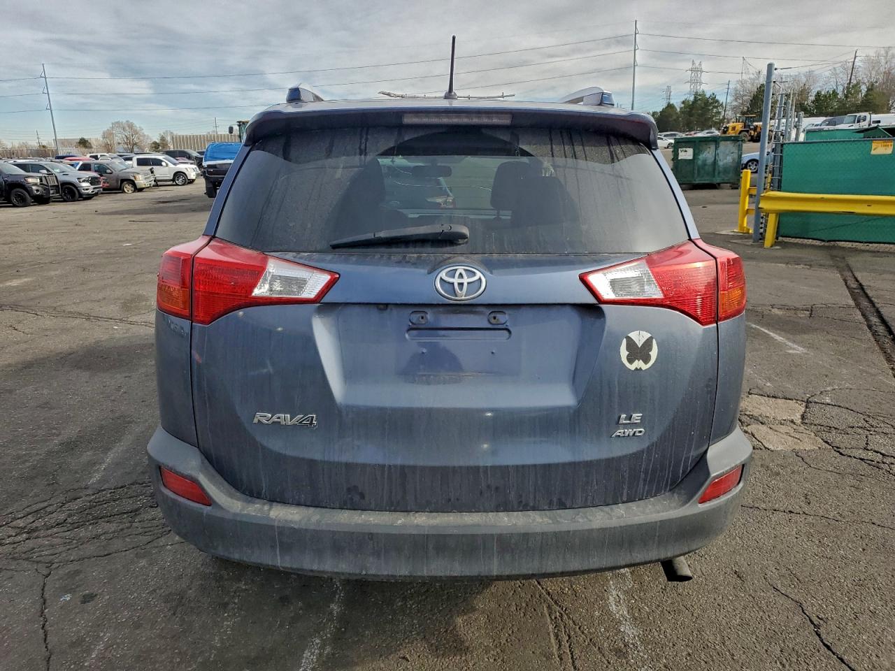 2014 TOYOTA RAV4 LE photo 6
