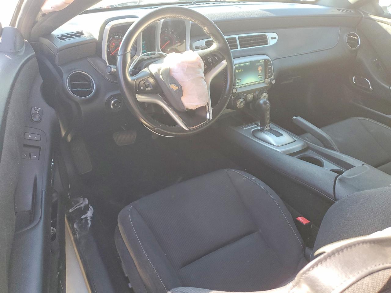 2015 CHEVROLET CAMARO LT photo 8