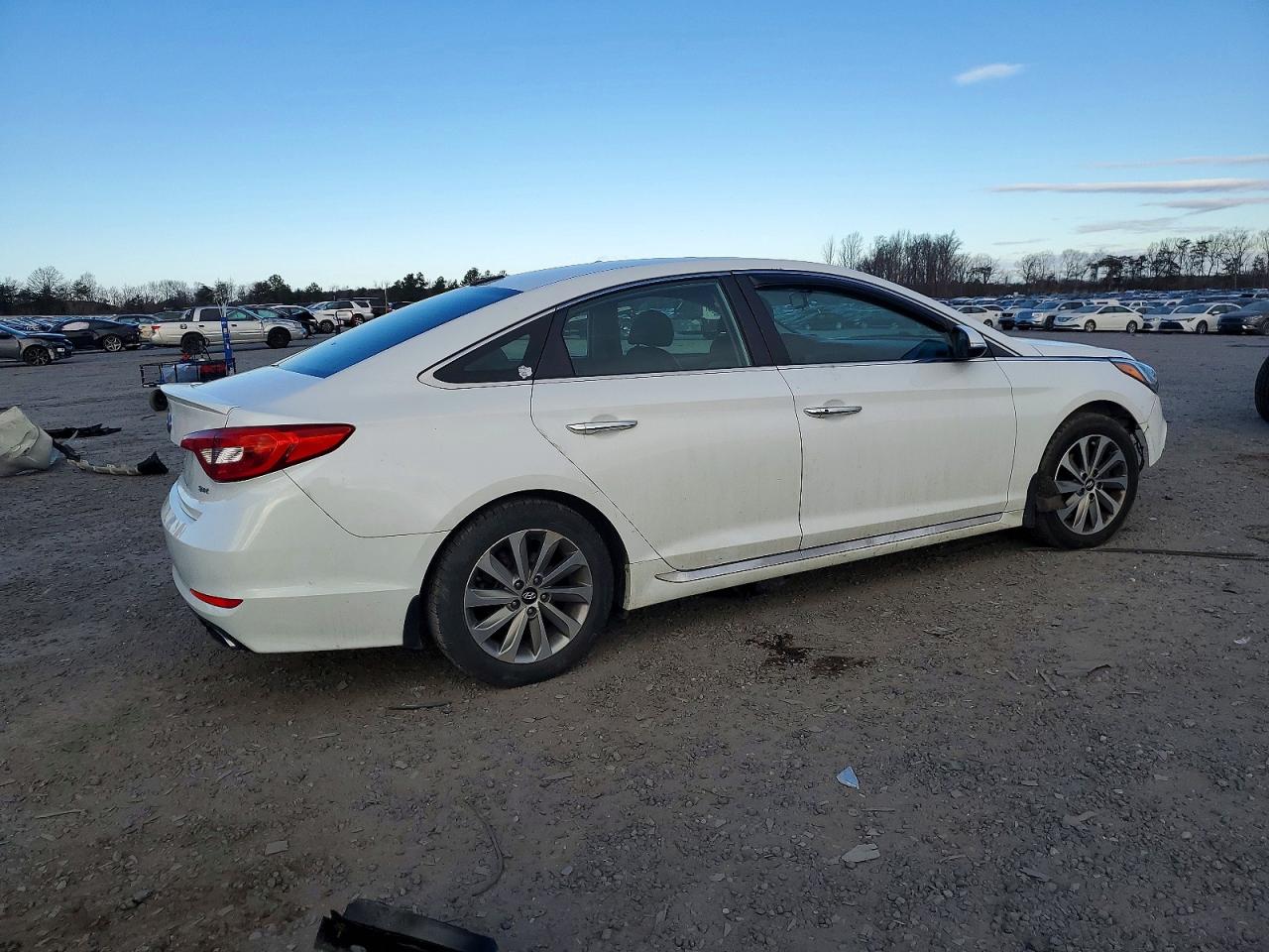2017 HYUNDAI SONATA SPORT photo 3