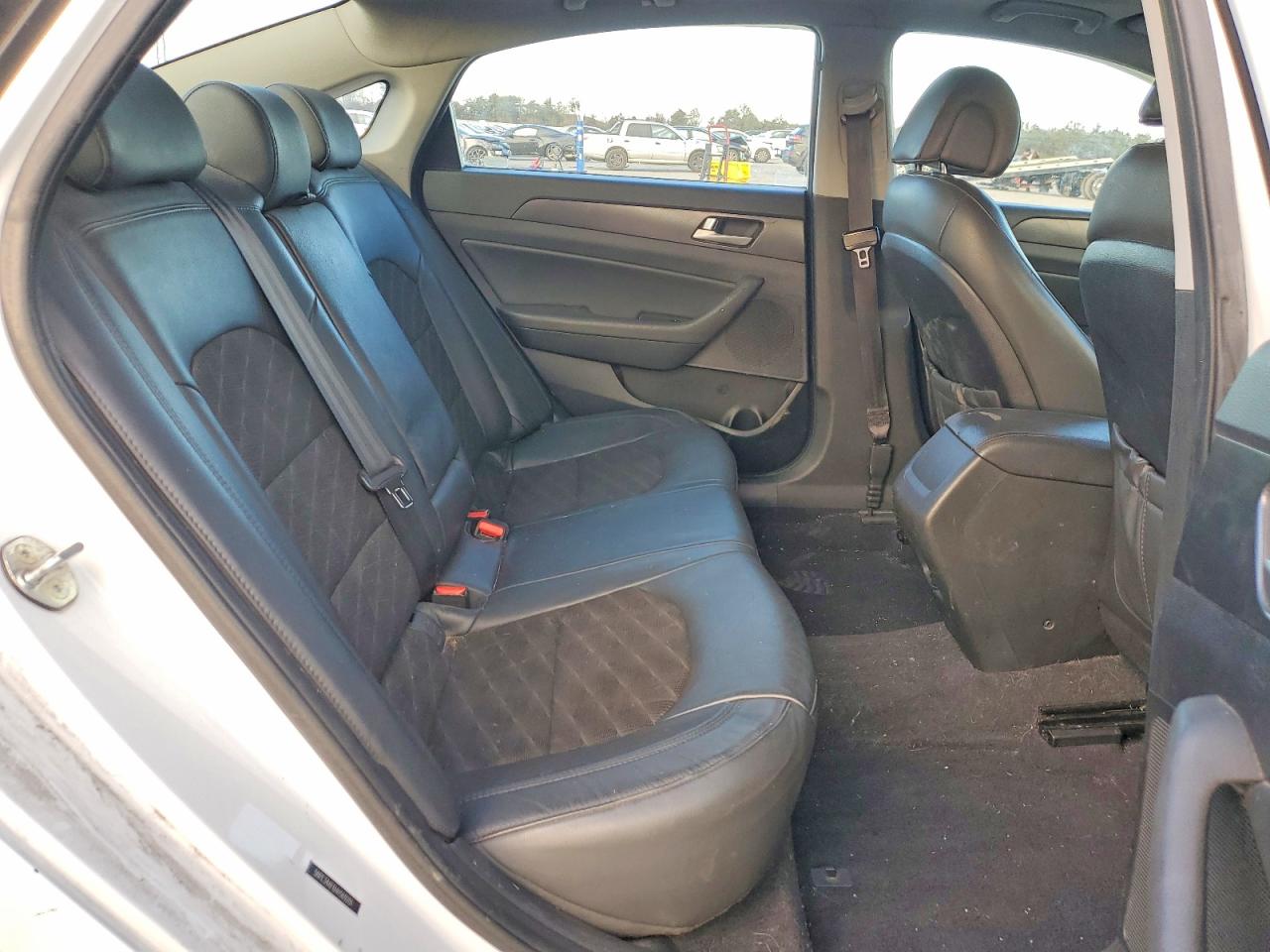 2017 HYUNDAI SONATA SPORT photo 10