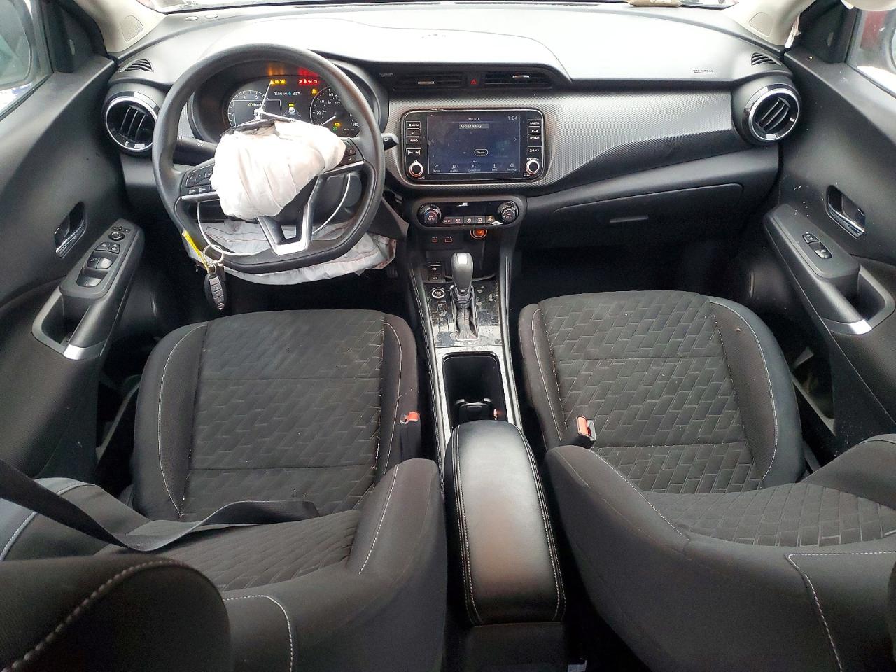 2021 NISSAN KICKS SV photo 8