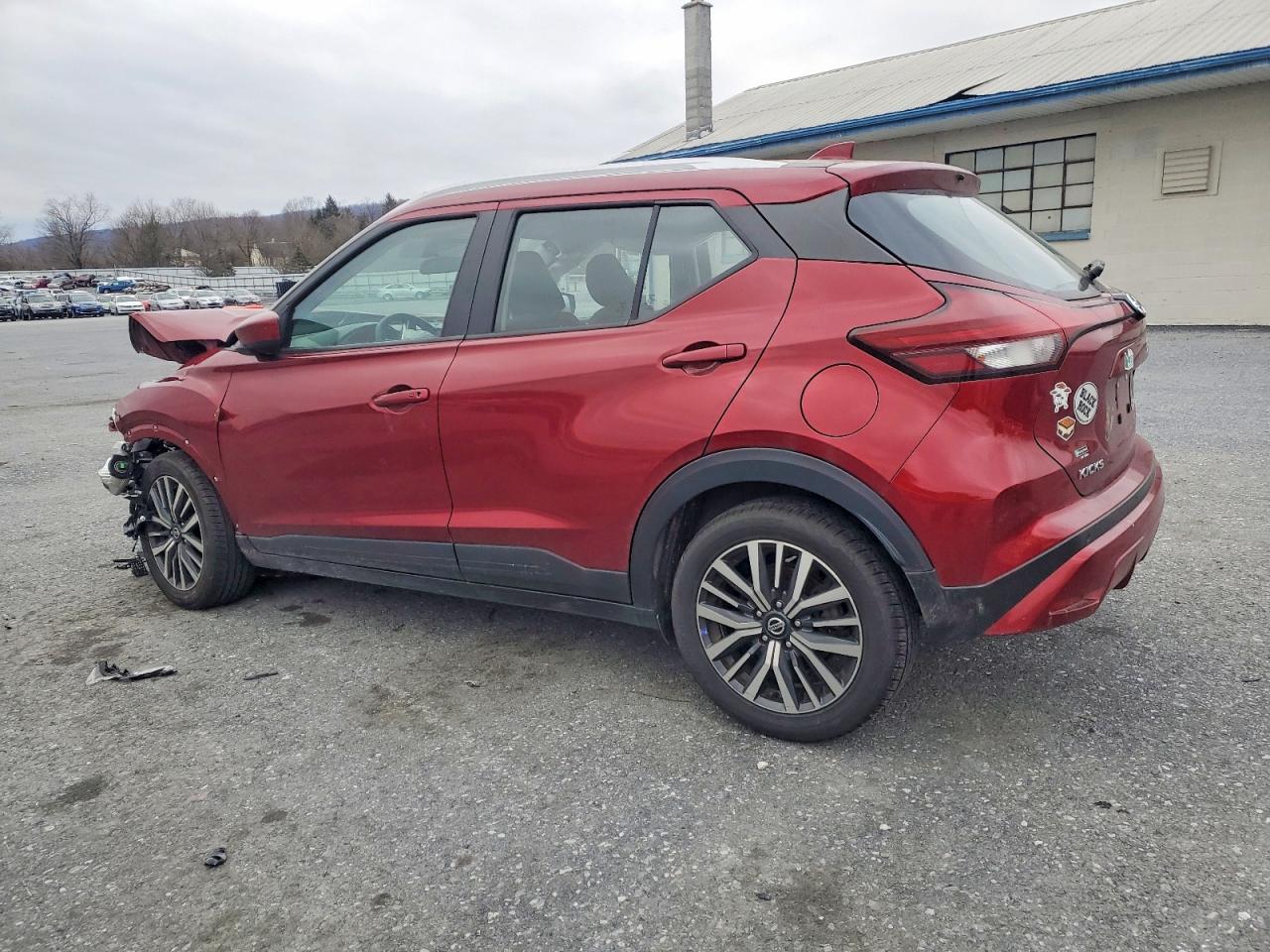 2021 NISSAN KICKS SV photo 2