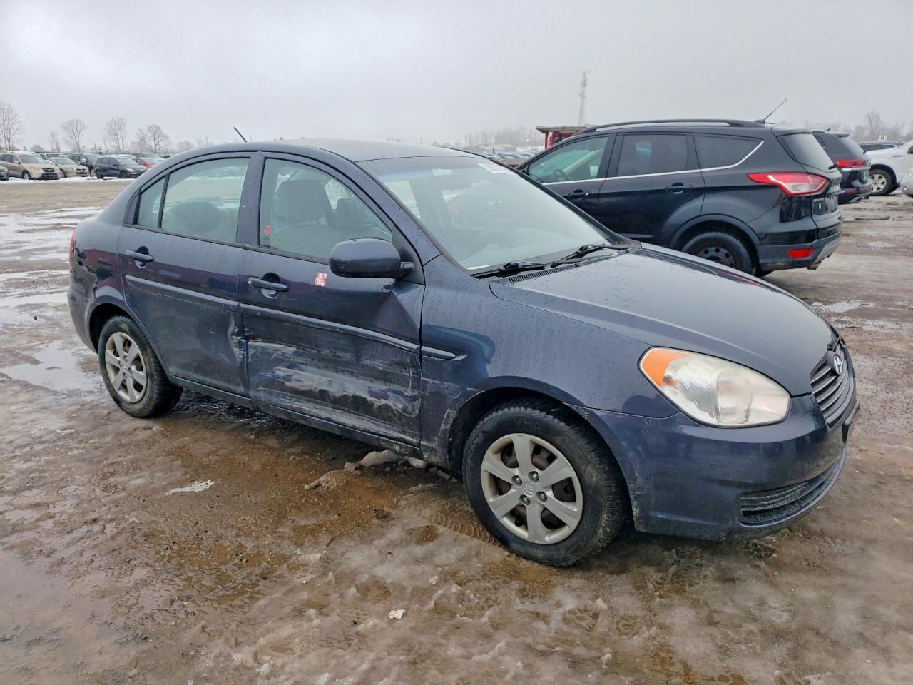 2010 HYUNDAI ACCENT GLS photo 4