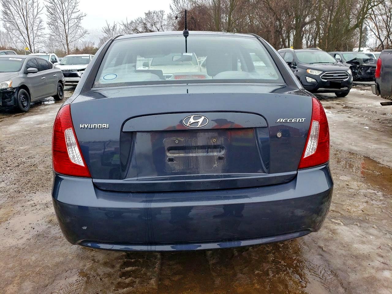 2010 HYUNDAI ACCENT GLS photo 6