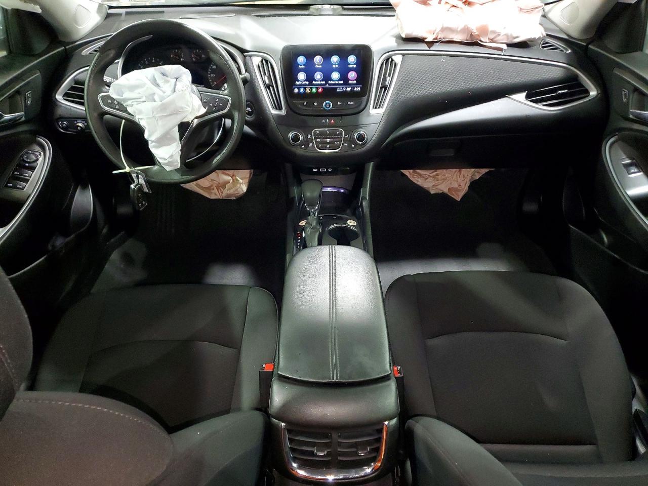 2024 CHEVROLET MALIBU LT photo 8
