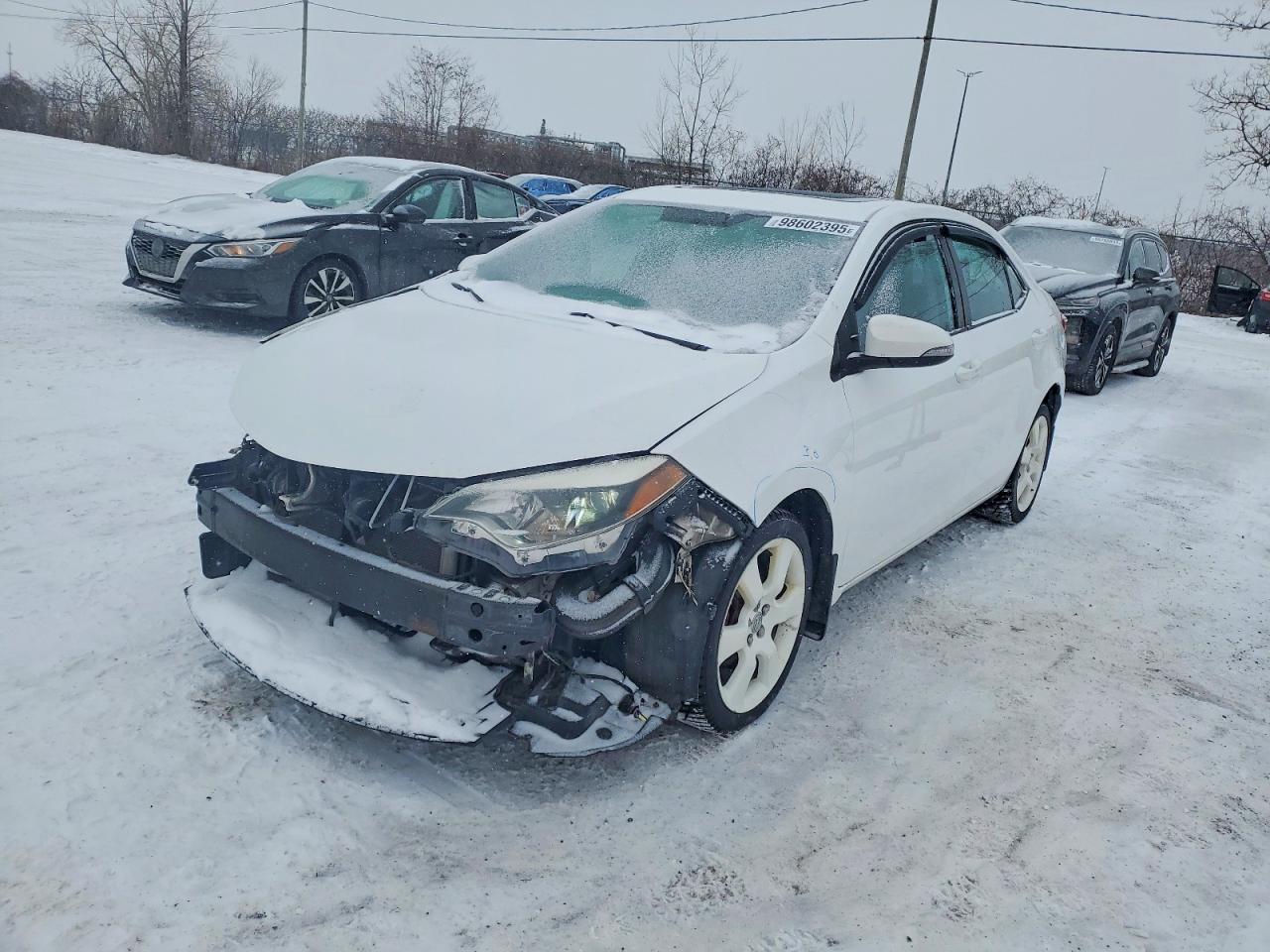 2015 TOYOTA COROLLA