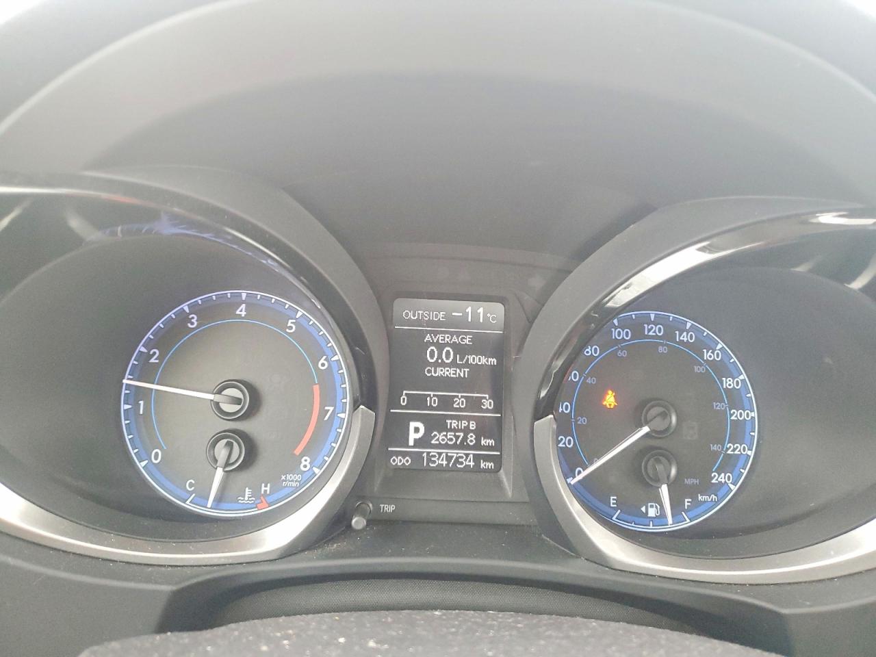 2015 TOYOTA COROLLA L photo 9