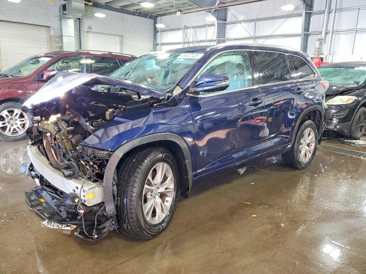 2014 TOYOTA HIGHLANDER