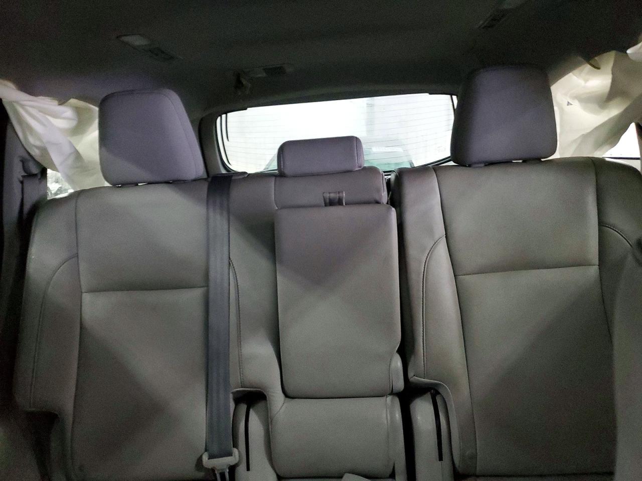 2014 TOYOTA HIGHLANDER XLE photo 10