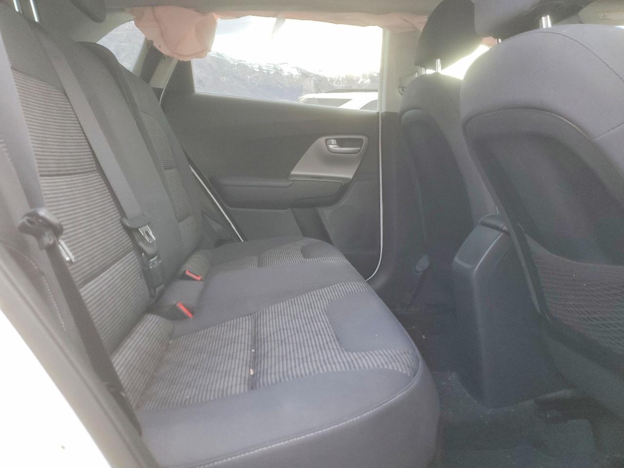 2017 KIA NIRO FE photo 10
