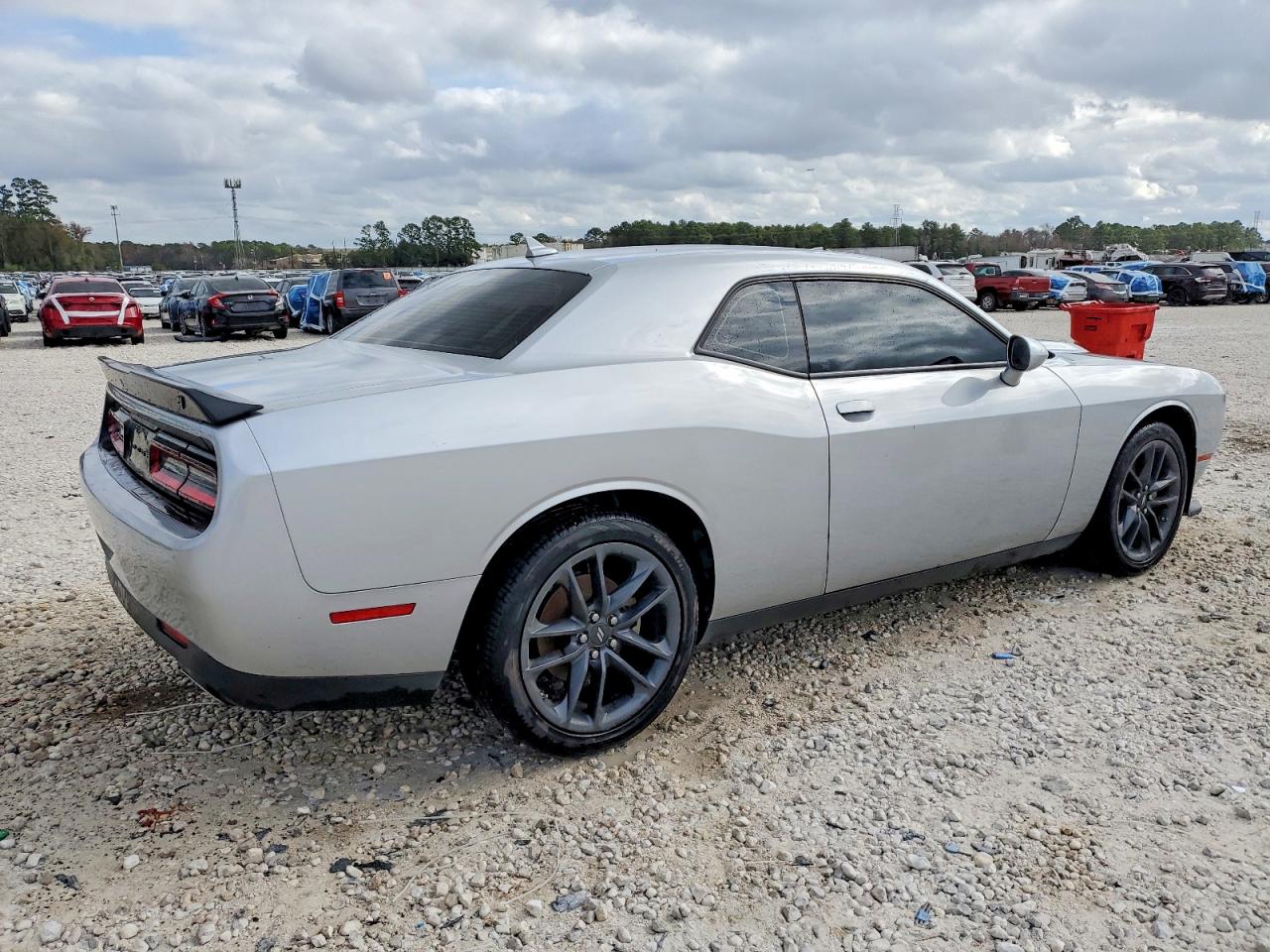 2022 DODGE CHALLENGER GT photo 3