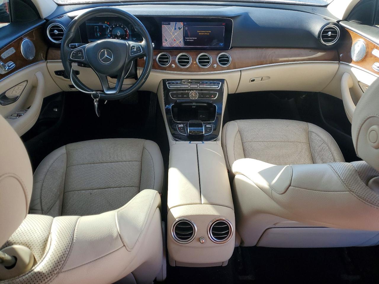 2018 MERCEDES-BENZ E 300 photo 8