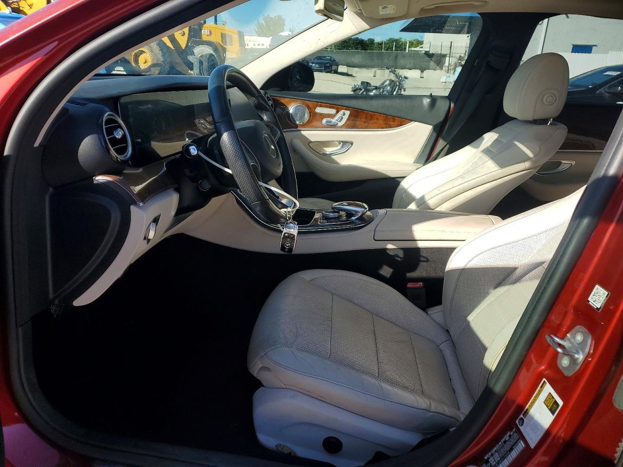 2018 MERCEDES-BENZ E 300 photo 7