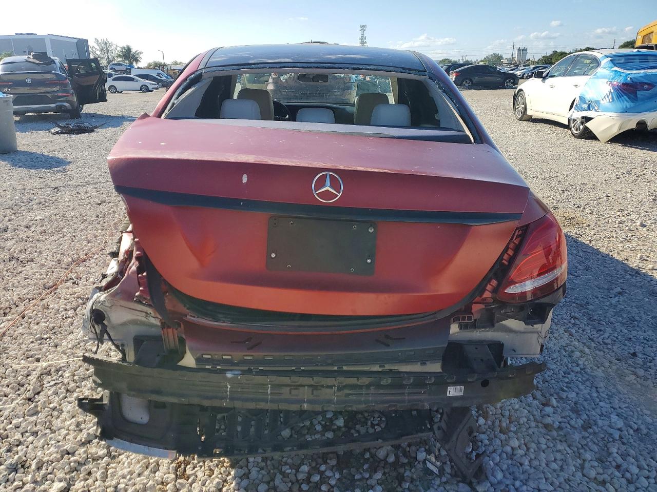 2018 MERCEDES-BENZ E 300 photo 6