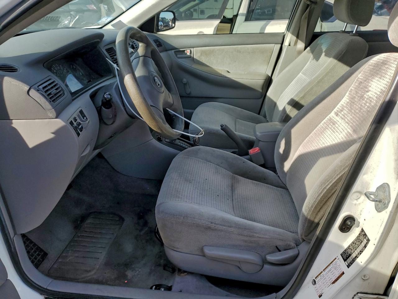 2006 TOYOTA COROLLA CE photo 7