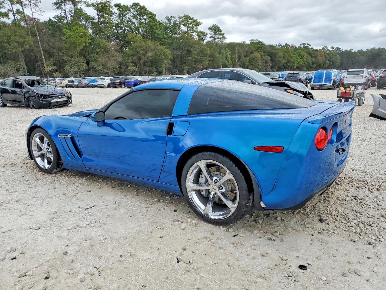 2010 CHEVROLET CORVETTE GRAND SPORT photo 2