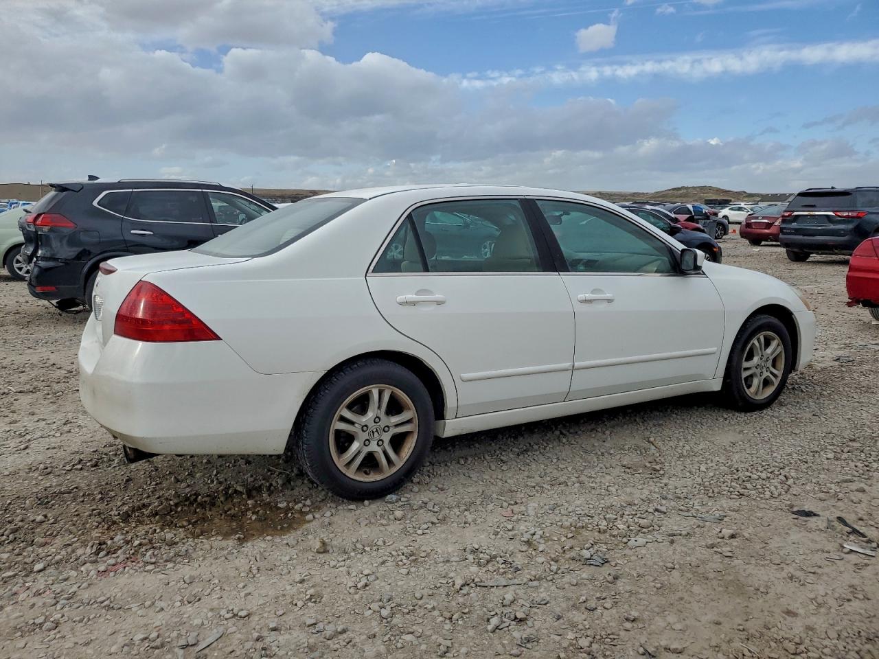 2006 HONDA ACCORD SE photo 3