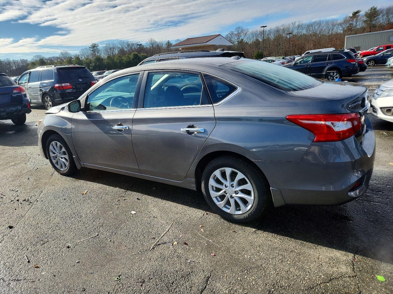 2019 NISSAN SENTRA S photo 2