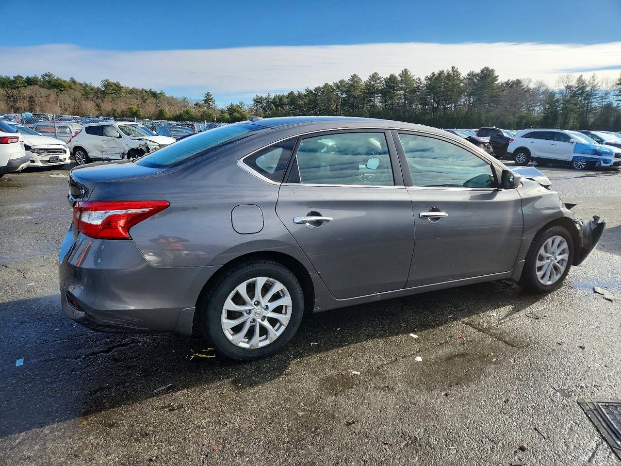 2019 NISSAN SENTRA S photo 3