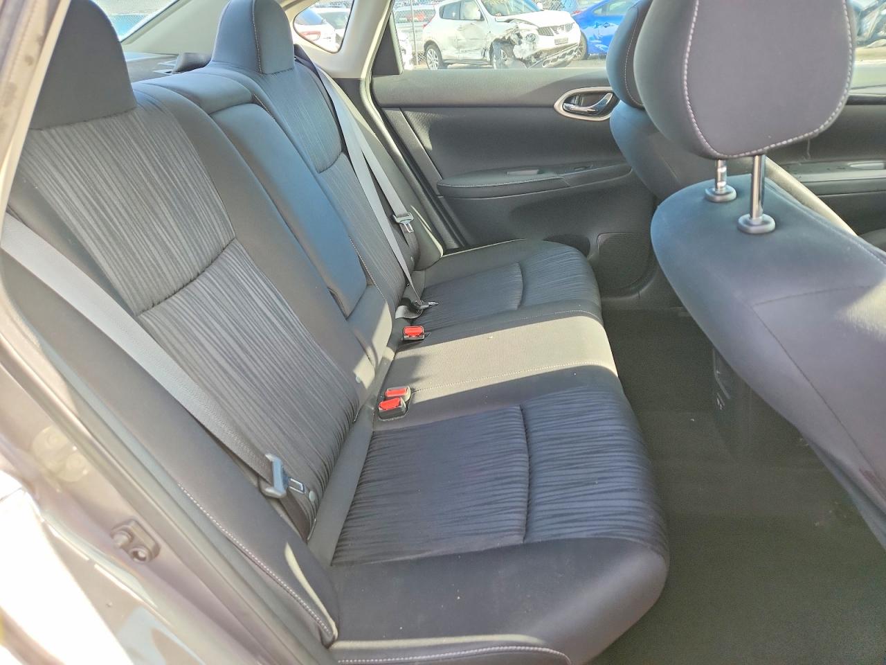 2019 NISSAN SENTRA S photo 10