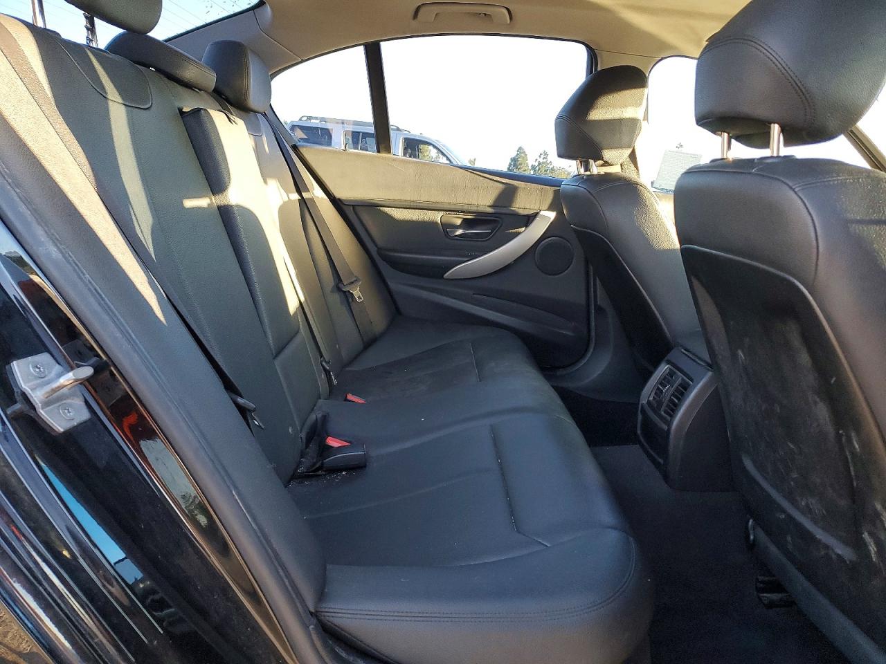 2018 BMW 320 I photo 28