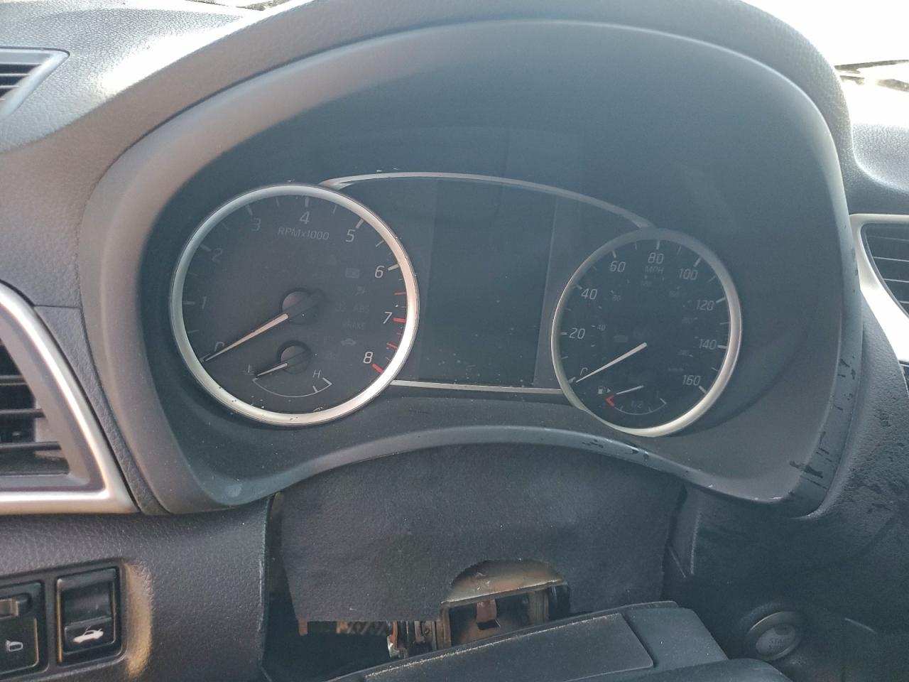 2019 NISSAN SENTRA S photo 9
