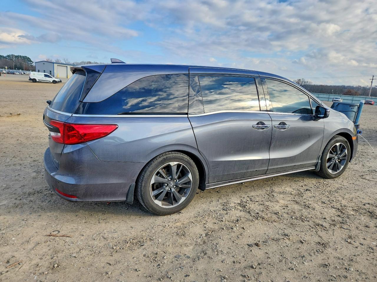 2023 HONDA ODYSSEY ELITE photo 3